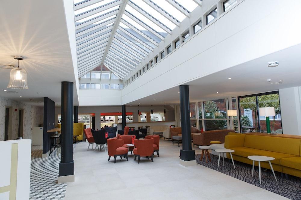 Hotel Harben House à Newport Pagnell Extérieur photo