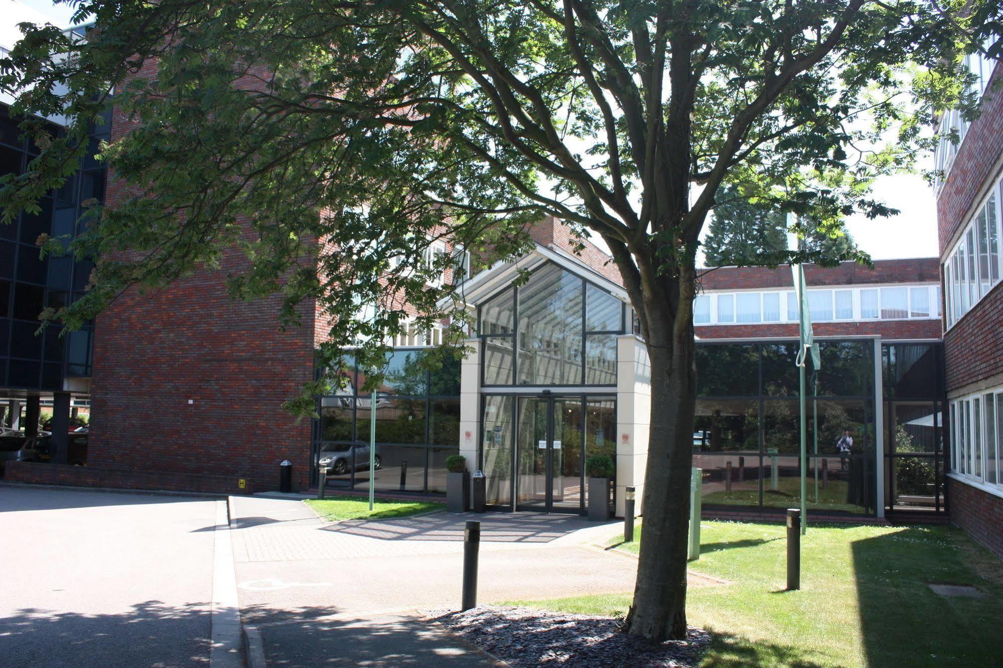 Hotel Harben House à Newport Pagnell Extérieur photo